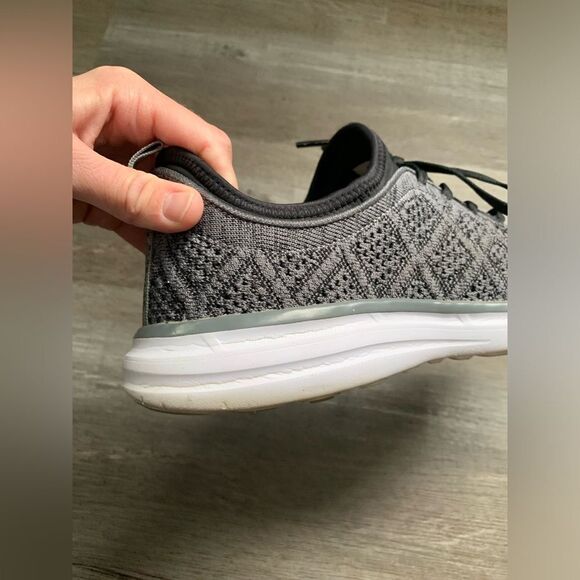 APL Techloom Phantom Sneakers Performance Sneakers Gray Black Men’s Size 11 Used - Picture 16 of 16